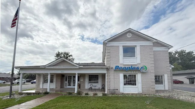 Peoples Bank Montgomery OH branch