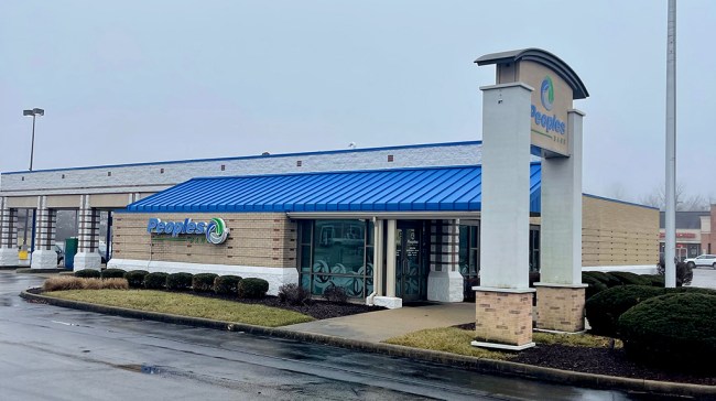 Peoples Bank Wilmington OH – Plaza branch