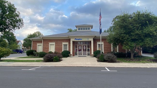 Peoples Bank Covington VA branch