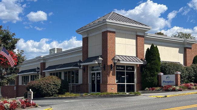 Peoples Bank Lewisburg WV – Downtown branch