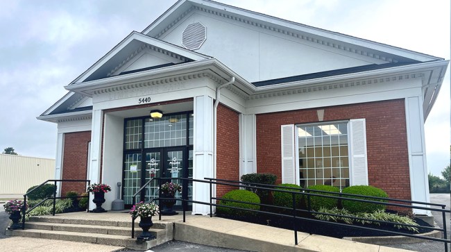 Peoples Bank Pleasureville KY branch